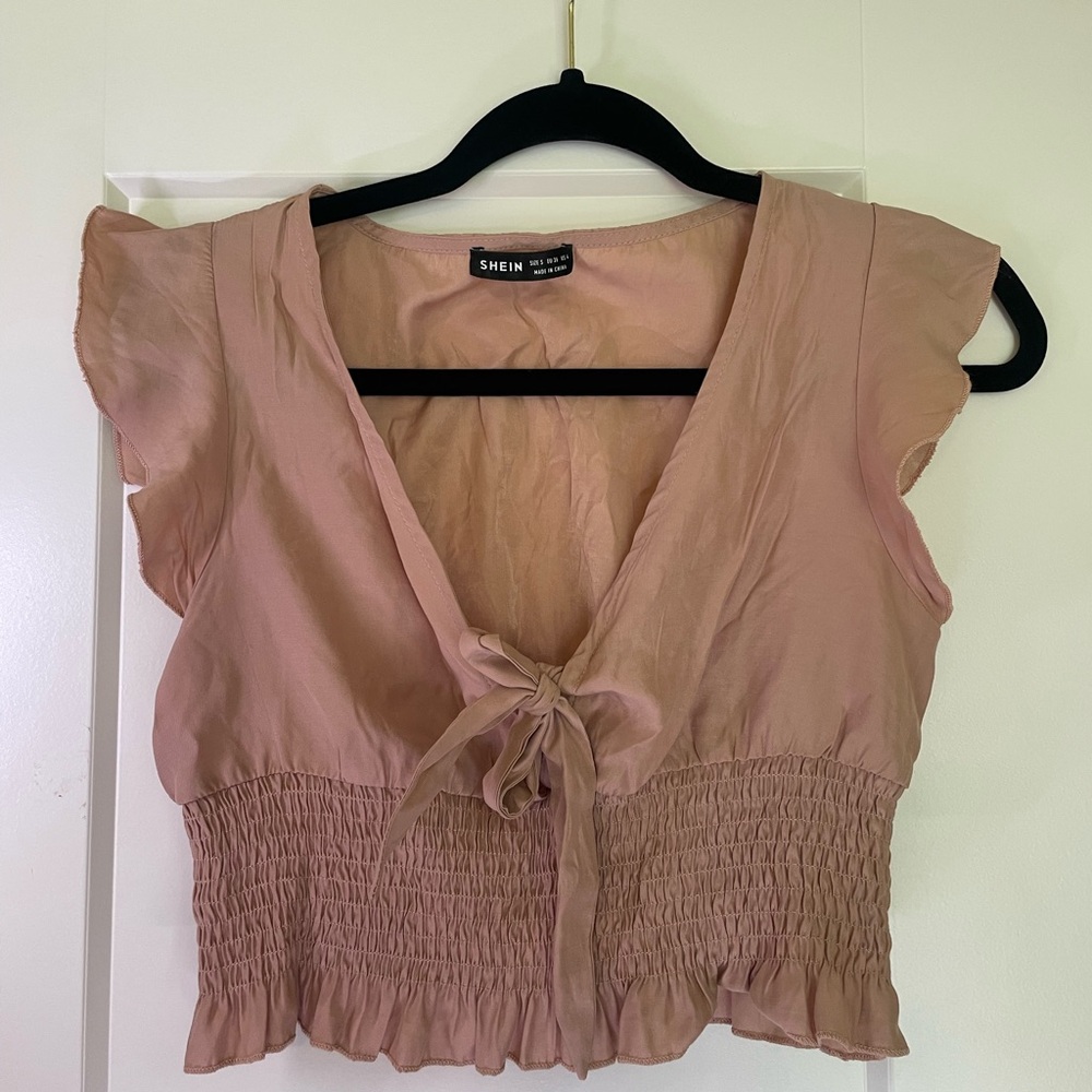 SHEIN Women's Pink Crop Top